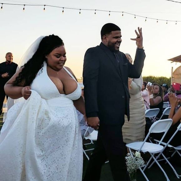 Meet your Posher, Alexis - Picture 1 of 1